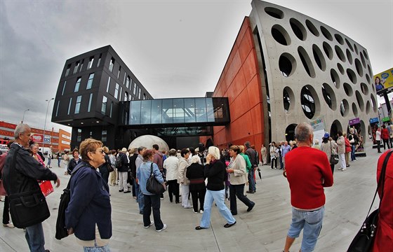 Plzeňská radnice našla první peníze pro projekt na vybudování nového přístupu k řadám sedadel blízko jeviště Nového divadla.