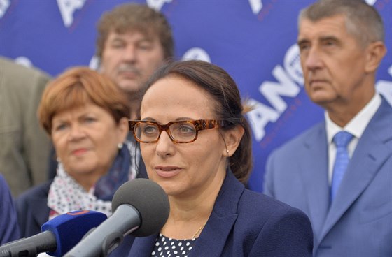 Adriana Krnáová, která vede kandidátku hnutí ANO do praského zastupitelstva.