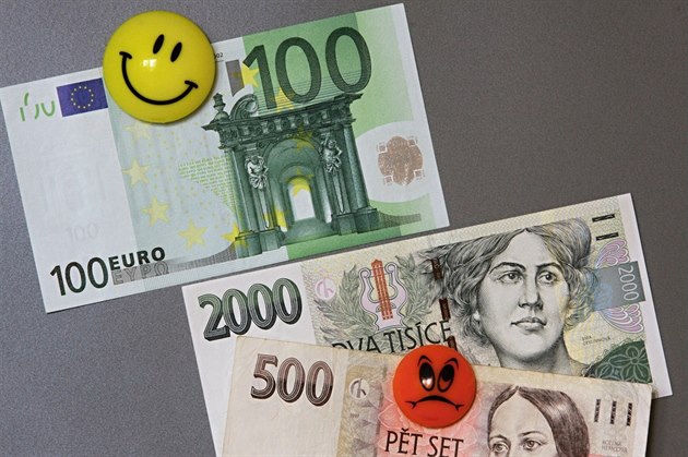 �eská národní banka, která na chod sm�náren dohlí�í, potvrzuje, �e p�ístup sm�náren ke klient�m není v �ad� zji�t�ných p�ípad� seriózní. Ilustra�ní snímek