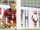 eský obránce Michal Kadlec po inkasovaném gólu v utkání se Spojenými státy.