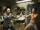 Michael Keaton (vlevo) a Edward Norton ve filmu Birdman režiséra Alejandra...