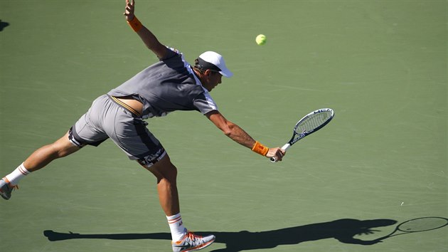esk tenista Tom Berdych v prvnch dvou setech tvrtfinle US Open nesthal.