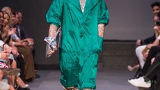 Kanadský umlec model Rick Genest, pezdívaný Zombie Boy, na pehlídce