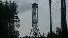 Nov� otev�ená rozhledna Na Kotli m��í 28 metr�.