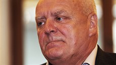 �éf poslanecké komise pro kontrolu GIBS Václav Klu�ka (2. zá�í 2014)