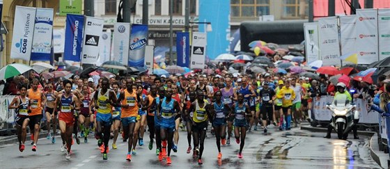 Ústeckého půlmaratonu se zúčastnilo 4 037 lidí.