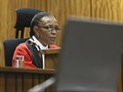 Soudkyn Thokozile Masipaová bhem páteního tení verdiktu (12. záí)