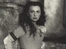 Vra Heroldová  v roce 1955 jako Milada ve filmové adaptaci Smetanovy opery...