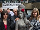 Socha Amy Winehouse bude stát v londýnském Camdenu.