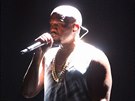 Kanye West peruil koncert, dokud se nepostaví i dva poslední fanouci....