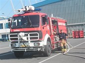 Automobilová stříkačka - součást „flotily“ sedmnácti vozidel hasičského...