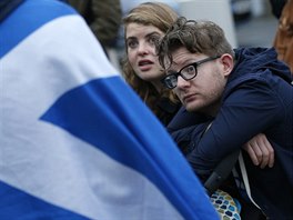 Zklamaní stoupenci skotské nezávislosti v Edinburghu (19. zá�í 2014)
