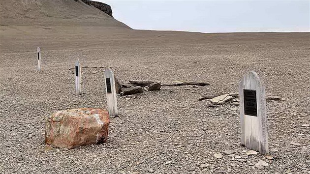 Fotka hrob na Beecheyho ostrov