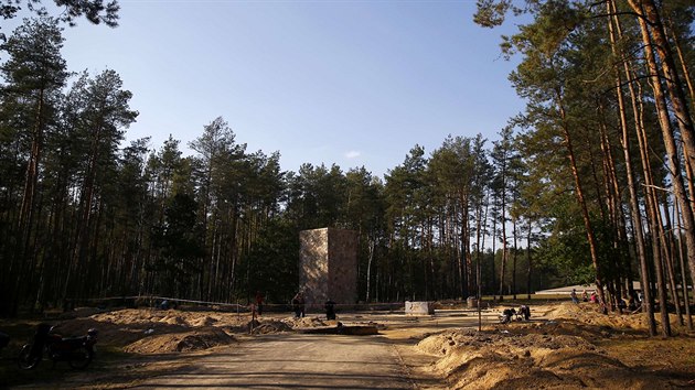 Archeologov odkryli v Sobiboru na vchod Polska zklady plynovch komor (18. z 2014).