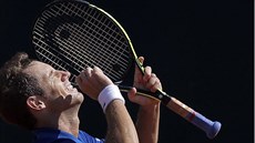 Francouzský tenista Richard Gasquet se raduje z vítzství nad Berdychem v...