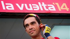 LÍDR. Alberto Contador se v červeném dresu vedoucího jezdce chystá na další