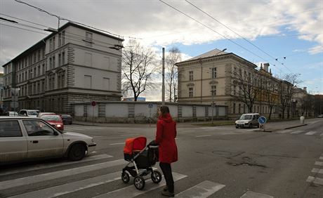 ikova kasárna stojí v centru Budjovic u Mercury Centra.