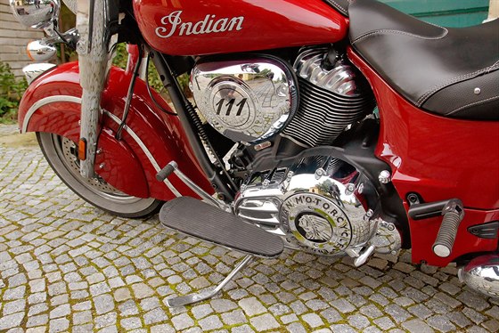 Indian Chief Classic Red