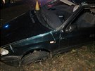 U obce Drnek na Kladensku havarovalo vozidlo s pěti mladými lidmi, tři svým...