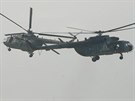 Vrtulníky Mi-171 v letové ukázece na DNech NATO v Ostrav