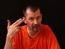 Britský noviná John Cantlie na prvním videu, které zveejnili sunnittí