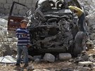 Následky leteckých úder u syrského msta Idlib (24. záí 2014)