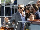 Amal Alamuddinová a George Clooney ped svatbou v Benátkách (26. záí 2014)
