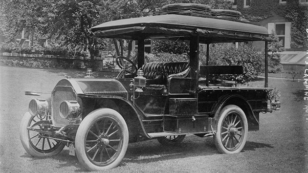 Automobil vlastnil vlivn americk prmyslnk Thomas Coleman du Ponte.