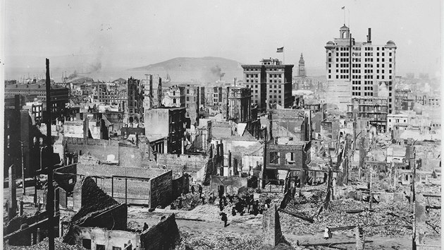 Otřesy a následný požár zabily v dubnu 1906 tři tisíce lidí.