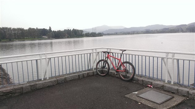 Pehrada Olen ve Frdku-Mstku. Kolem vede 4,5km asfaltov cyklostezka, kterou ovem vyuvaj v prv ad bruslai. Znm horolezec Libor Uher tu kad rok pod 24hodinov in-line zvod.