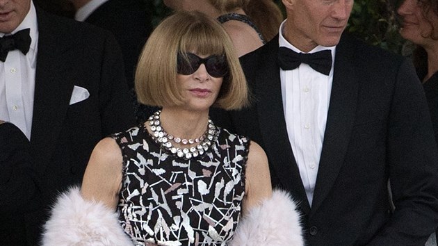 Anna Wintourov na svatb George Clooneyho a Amal Alamuddinov