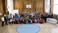 OLYMPIJSKÝ VÍCEBOJ. Projekt pro základní školy nabízí motivaci ke sportu v...