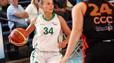 B�loruská rozehráva�ka Alena Novikavová v dresu SB� Ostrava.