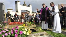 Poslední rozlouení s fotografem Danielem Reynkem ve Svatém Kíi.