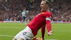 JE TAM. Wayne Rooney, útoník Manchesteru Untied, se raduje ze vsteleného gólu.