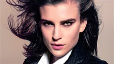 Modelka Jana Knauerová, styling: Bohumila iháková, make-up a vlasy: Michaela...