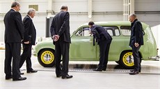 Historické modely aut obdivovali návtvníci bhem oslav 80. výroí automobilky...