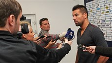 Milan Baro� odpovídá noviná��m, �e�í se jeho návrat do Baníku Ostrava.