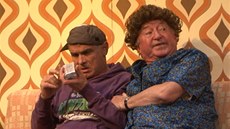 Old�ich Kaiser a Ji�í Lábus - �ena za pultem 2