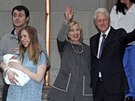 Marc Mezvinsky, Chelsea Clintonová a jejich dcera Charlotte a prarodie Bill...