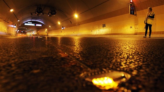 Metrostav dokonil stavebn prce na tunelovm komplexu Blanka. Vstavba pila na necelch 37 miliard (30.9.2014)