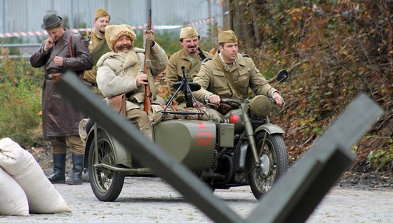 V Chotboi zaili pepadení vlaku, Rudá armáda znovu zvítzila (4. íjna)