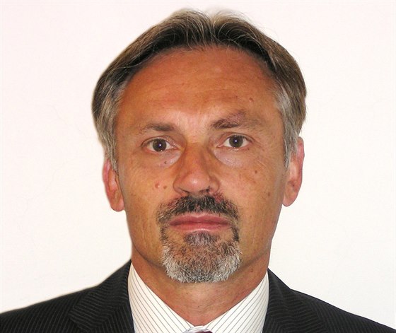Bývalý eský velvyslanec na Ukrajin Ivan Pouch.