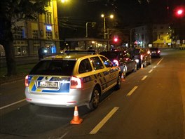 V Hradci Krlov se zdrogovan polsk idi pokouel ujet policistm.