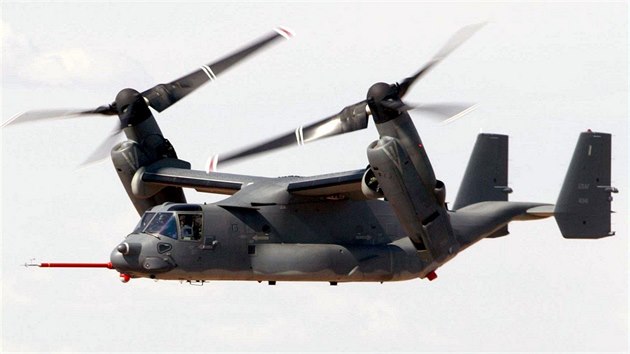 Letící V-22 Osprey.