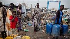 Dobrým píkladem bídné situace v Jiním Súdánu je tábor OSN ve mst Malakal,...
