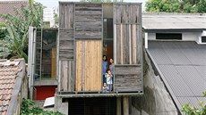 Nughoru Wisnu spolen s manelkou za dm zaplatili v pepotu 400 tisíc korun.