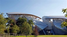 Stavba Gehryho Fondation Louis Vuitton je splnným snem éfa firmy LVMH (Louis...