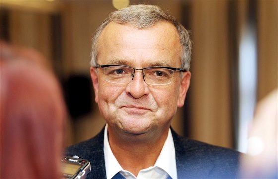 Miroslav Kalousek ve volebním štábu TOP 09 v Praze. (11. října 2014)