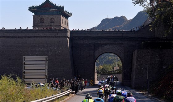 Momentka z cyklistického závodu Kolem Pekingu 2014.